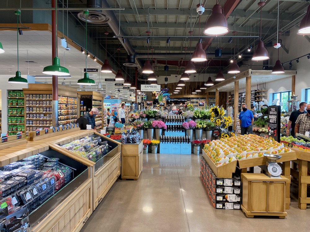 Bristol Farms debuts new store in Santa Barbara